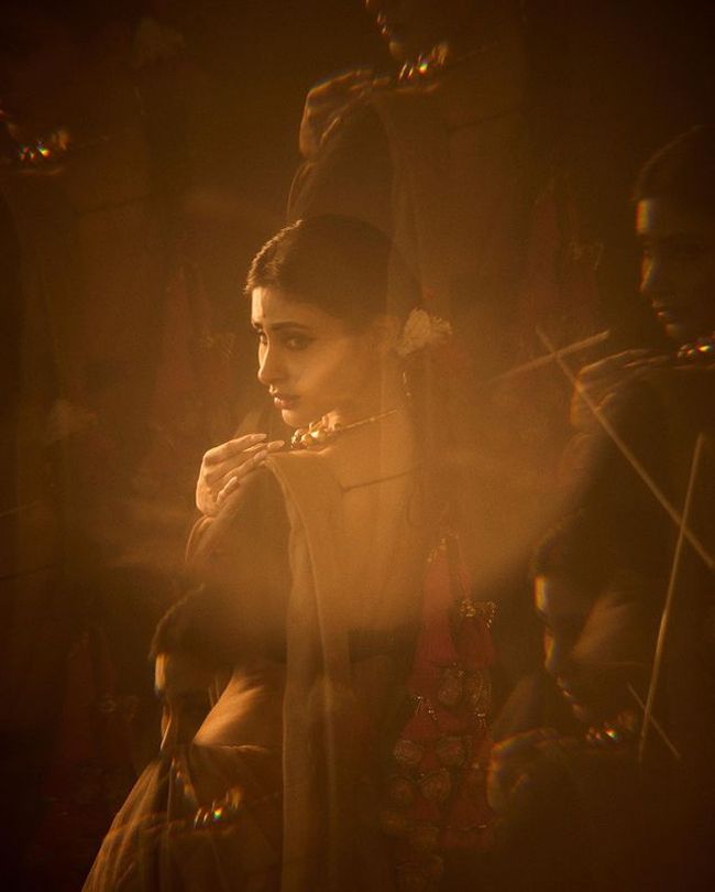 Lovely Vintage Looks Of Mouni Roy